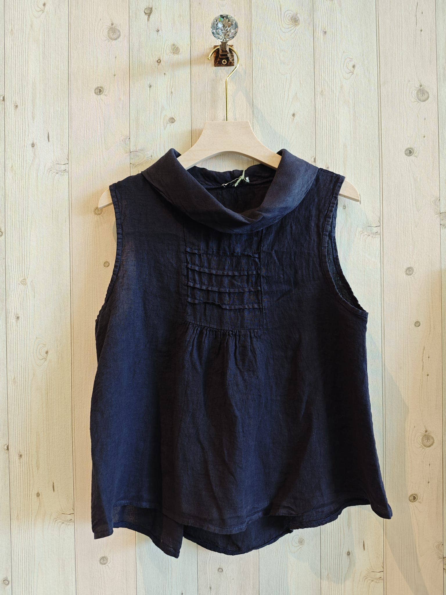 REF 17683 SLEEVELESS BOAT NECK BLOUSE 100% LINEN
