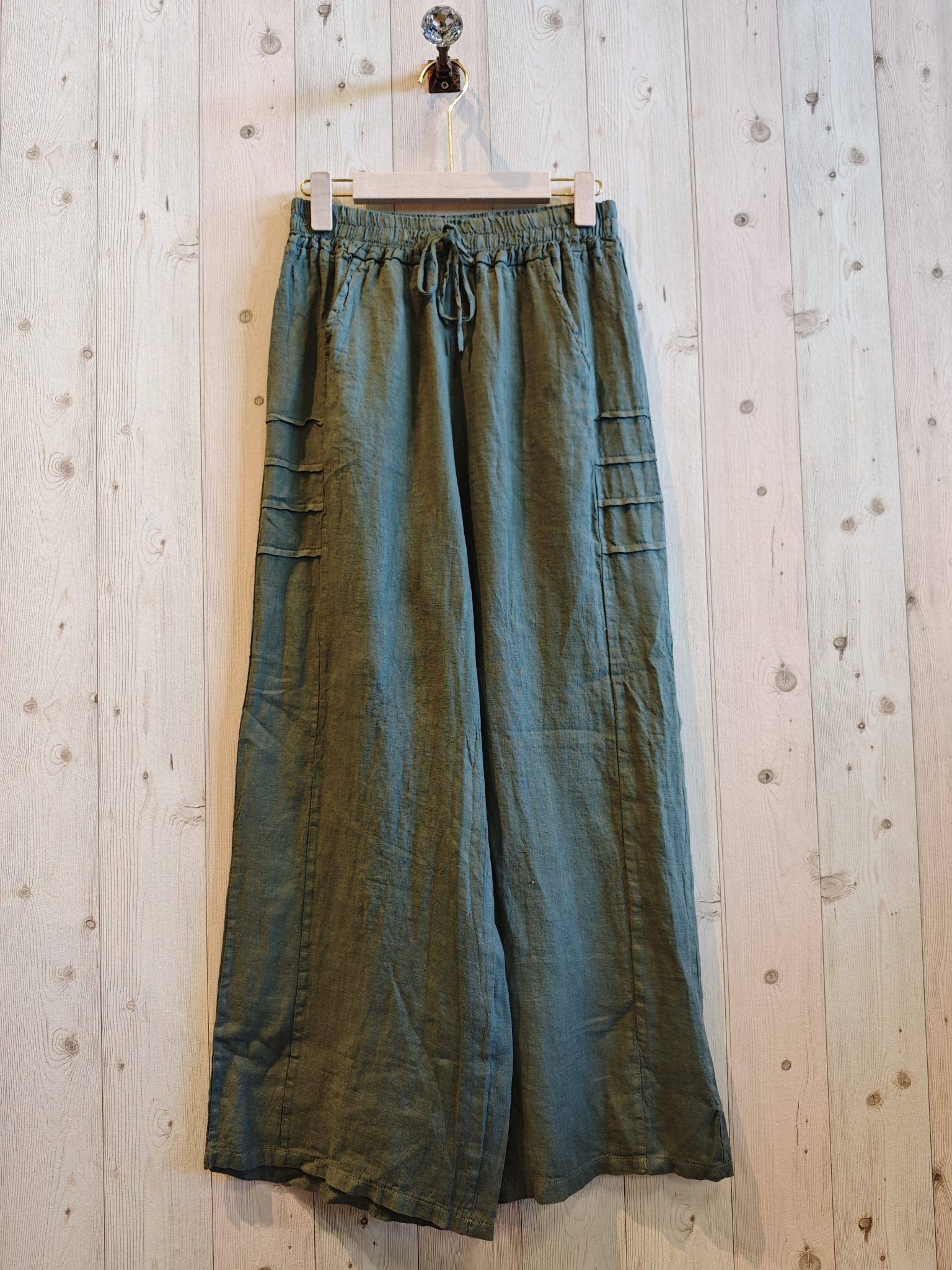 Linen Trousers with Pockets