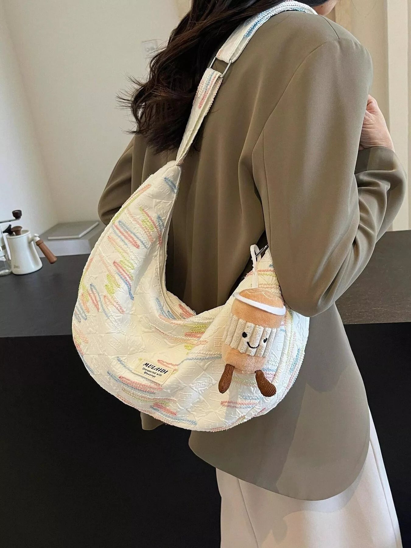 25d36575cc844d32b29f3ea35afdfa52-Max-Origin