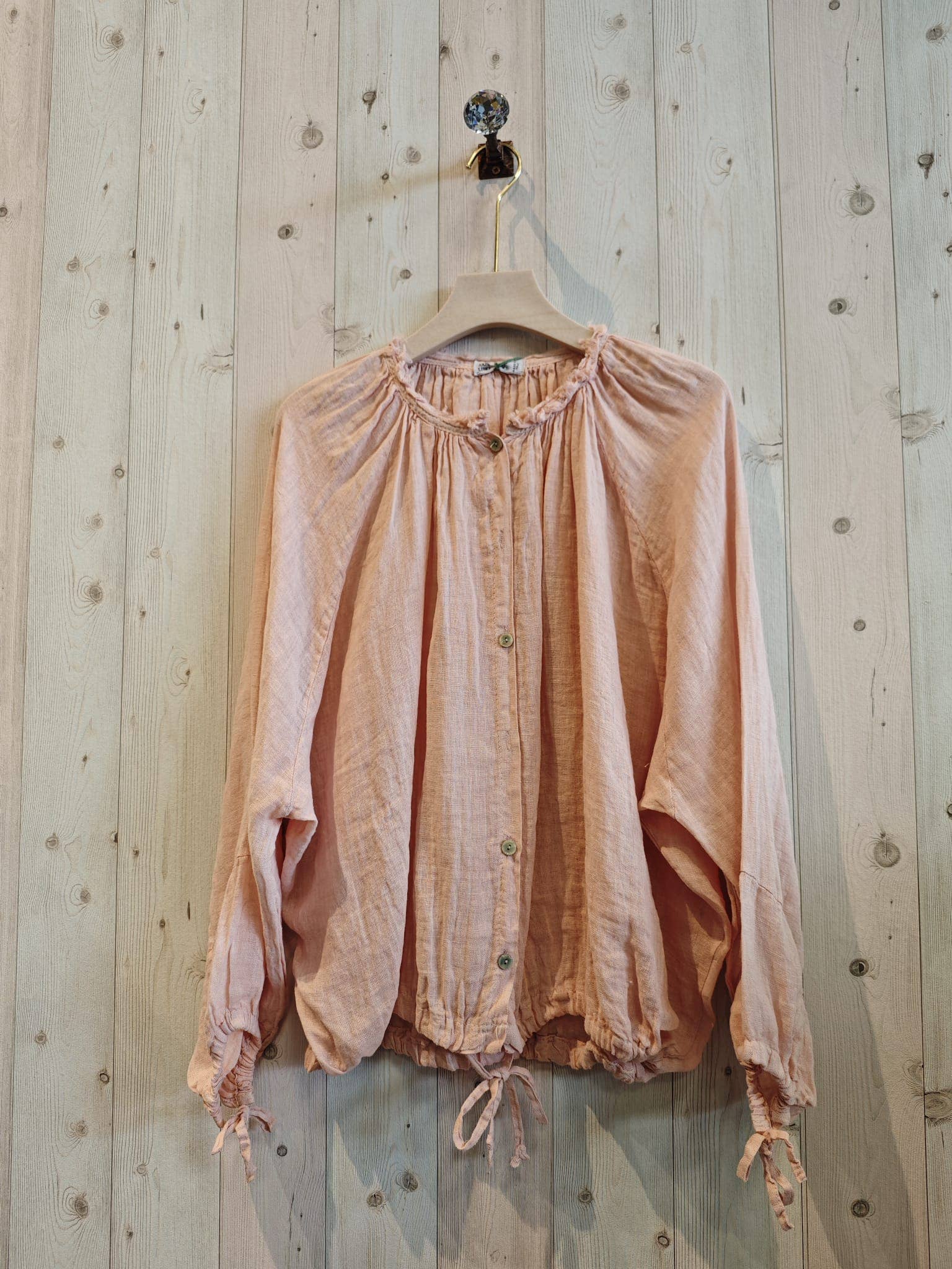 REF 83688 BLOUSE 100% LINEN CLOSED