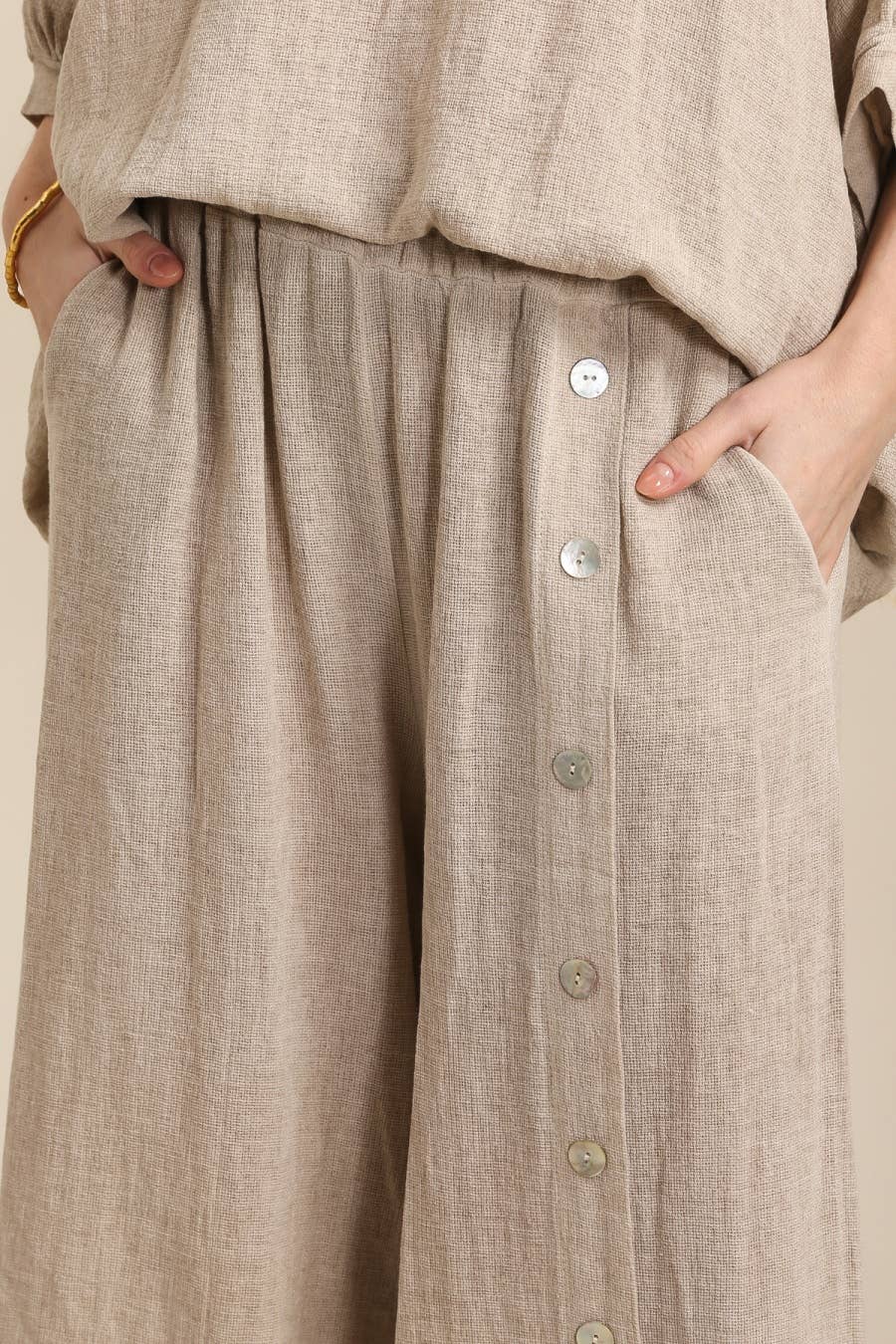 Trousers in 50% cotton 50% linen REF. 8007