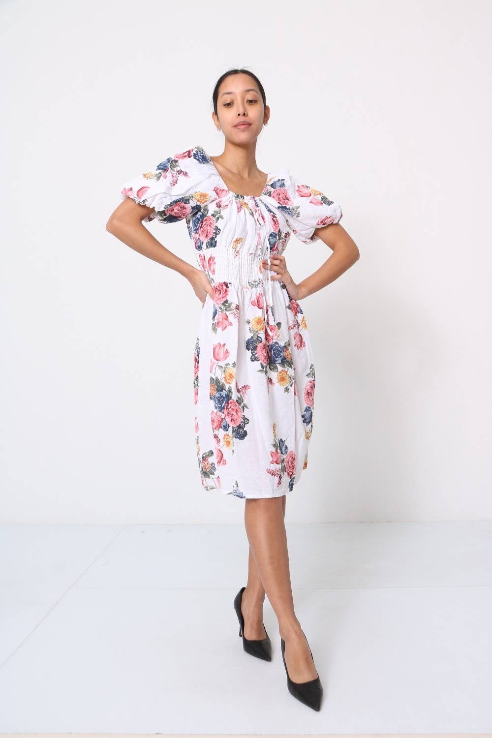 Short dress in 100% linen REF.1720
