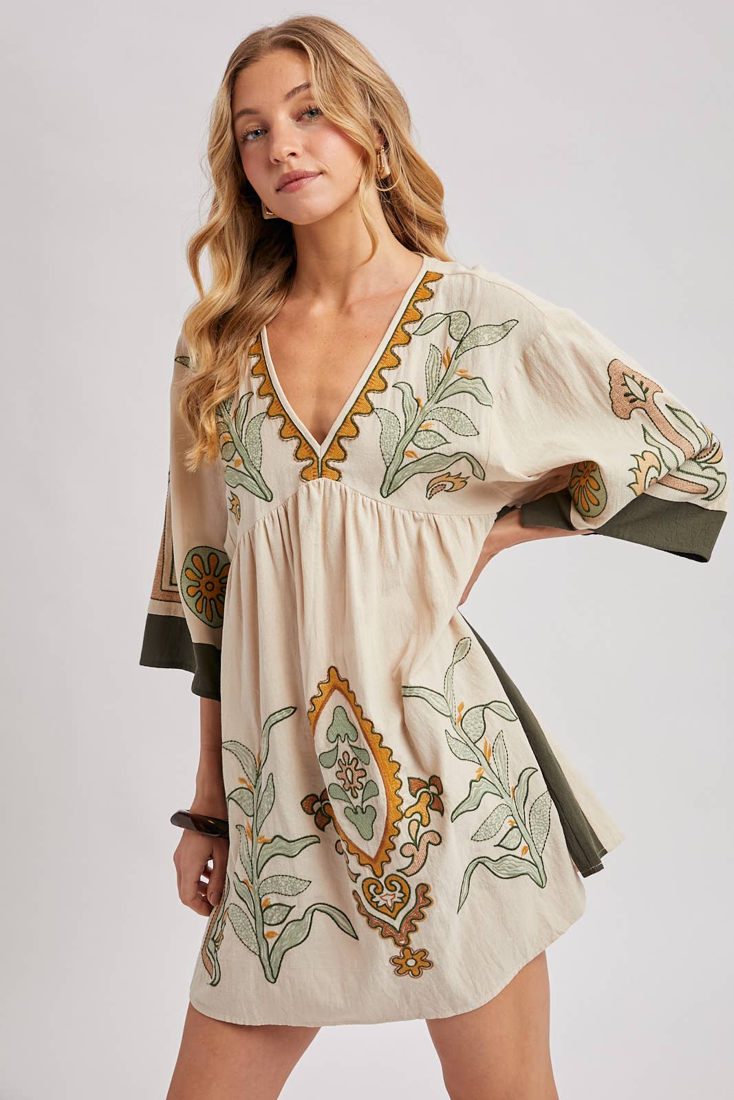BOHO EMBROIDERED BABYDOLL DRESS