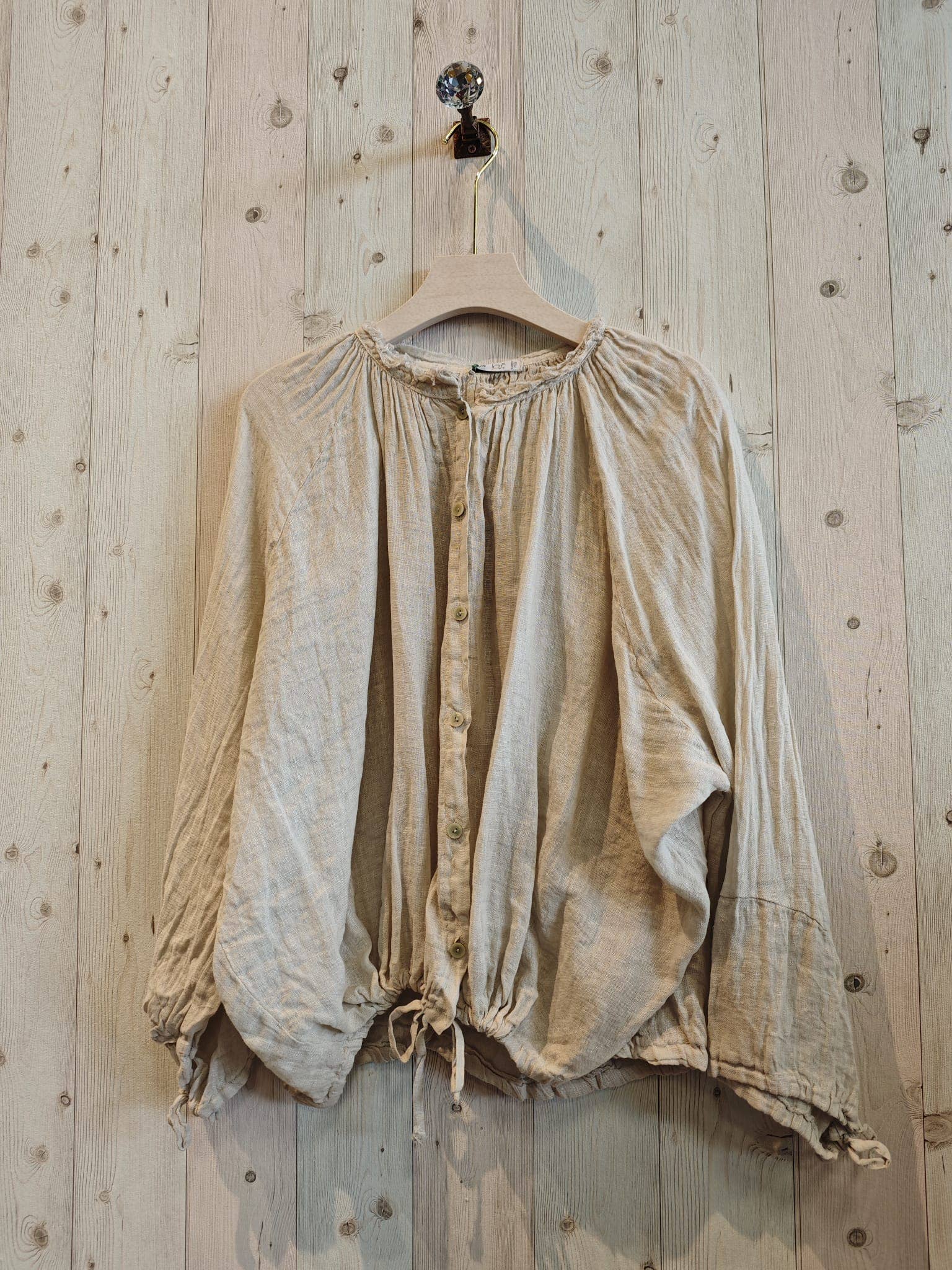 REF 83688 BLOUSE 100% LINEN CLOSED